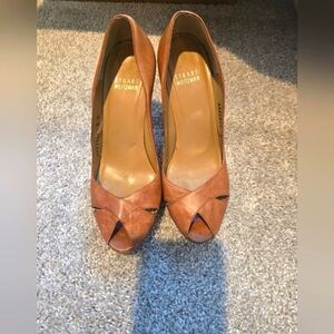 Stuart Weitzman Women's Tan Peep Toe Heels